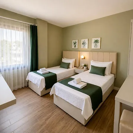 Hotel Blue Bay & Restaurant